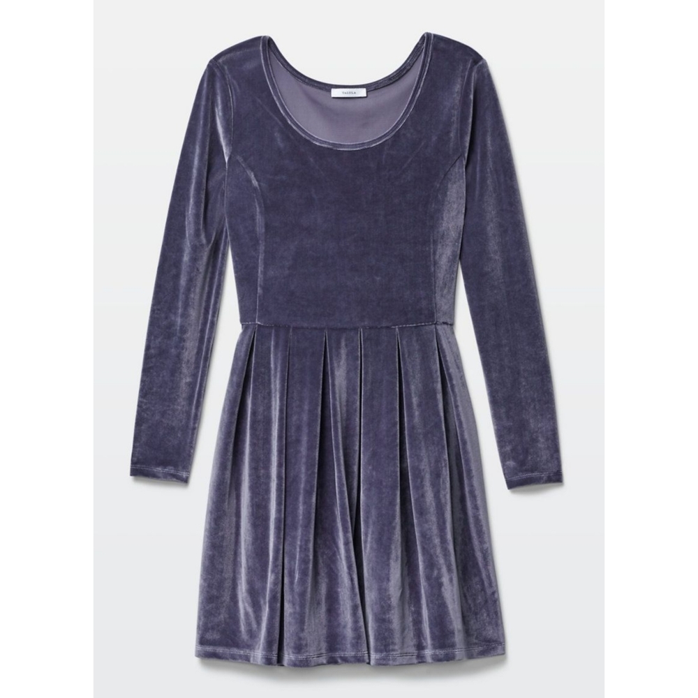 🖤SALE🖤 Aritzia Velvet Mini Dress